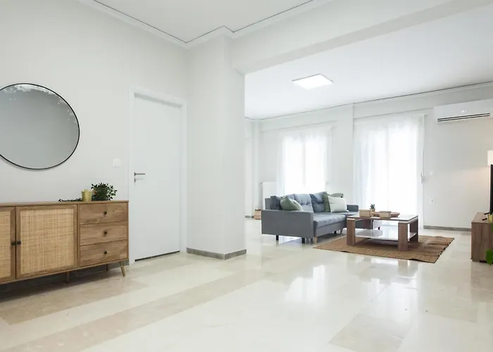 Panormou Modern 3 Bd Apt With Balcony