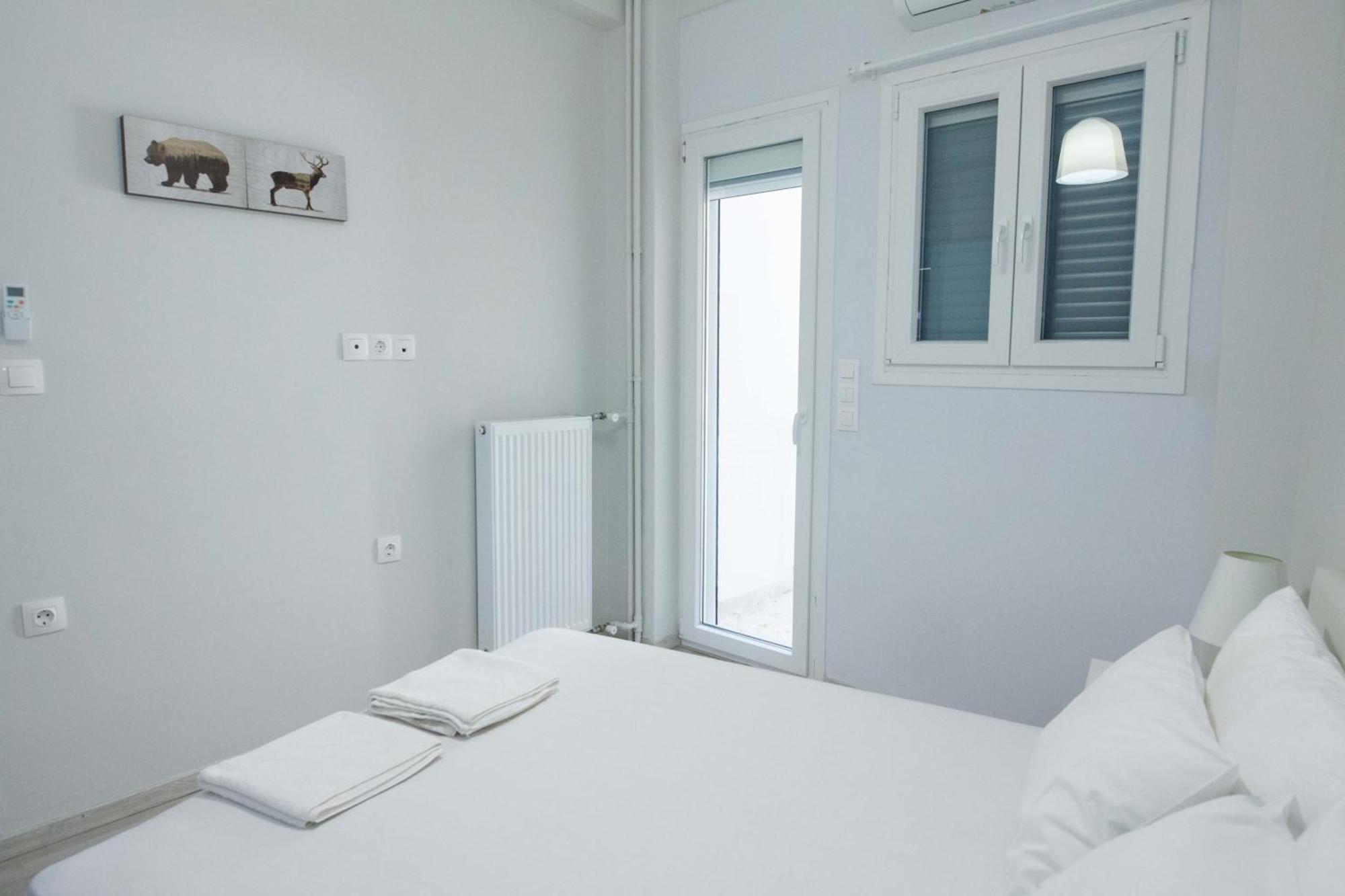 Apartment Panormou Modern 3 Bd Apt With Balcony