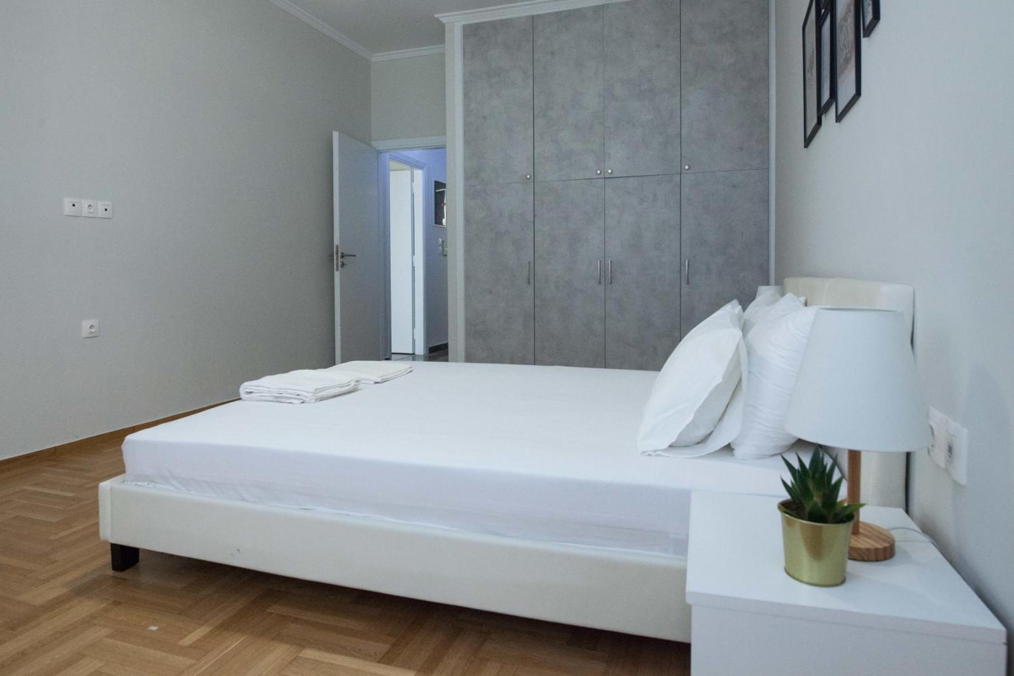 Apartment Panormou Modern 3 Bd Apt With Balcony Athens